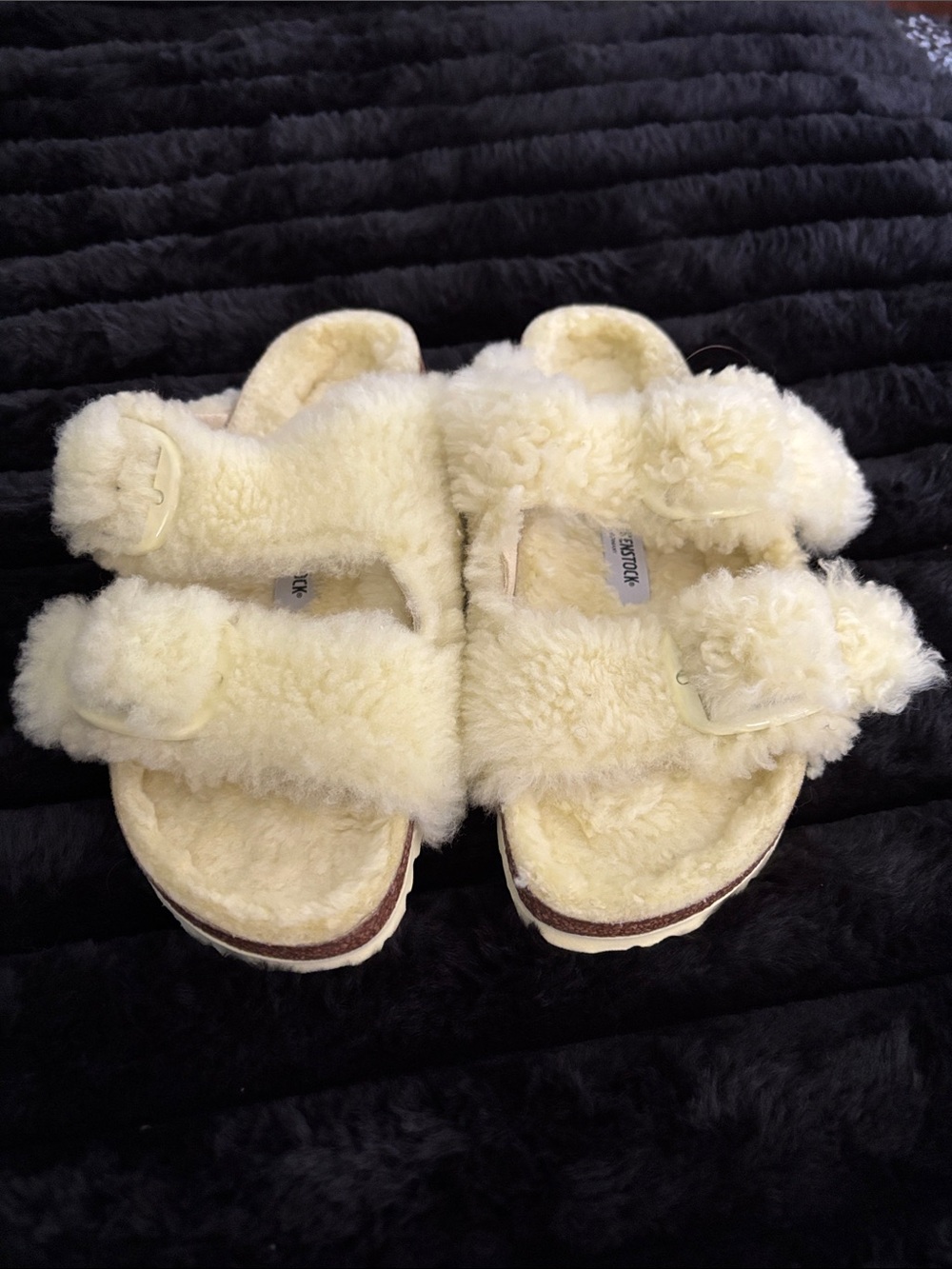 Birkenstock Cream Shearling Clog Slip-Ons - Picture 4 of 5